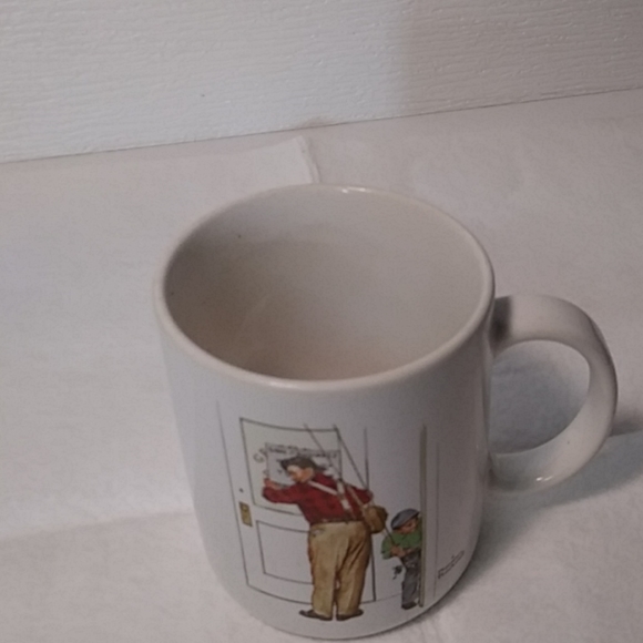 Norman Rockwell closed for business coffee mug - Picture 3 of 3